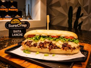 Baguete Costela Desfiada Angus