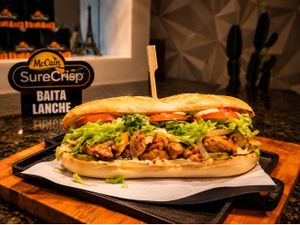 Baguete Frango Grelhado Acebolado