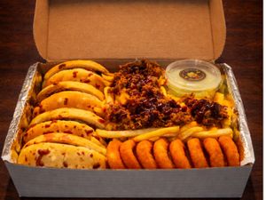 Baita Caixote Casal Viciados em Costela