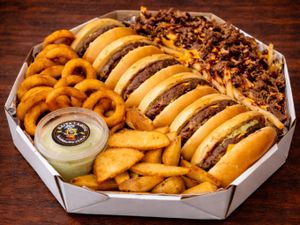 Baita Caixote Costela  +  Refri 1 litro Potão de Maionese Caseira GRÁTIS