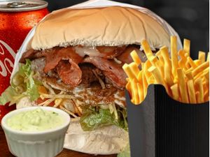 Combo X-Bacon + Fritas + Maionese caseira e Refri 350ml grátis