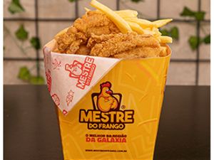 Sobrecoxa Pote G- Sobrecoxa Frita 1,5kg+ Batata ou Polenta 200g (30mn p/ fritar)