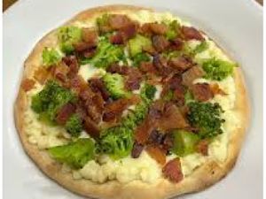 Esfiha Brócolis com Bacon