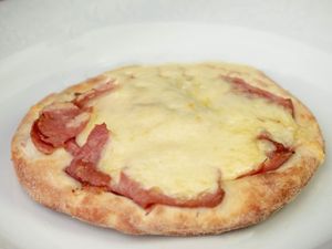 Esfiha Calabria