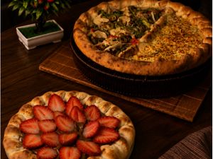 Combo: 2x Pizzas Medias 30cm - Até 2 Sabores