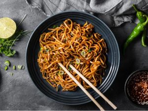 Yakisoba sem Legumes
