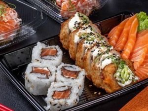 Max Sushi