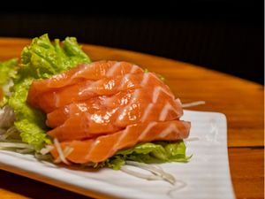 Sashimis De Salmão (4 Peças)