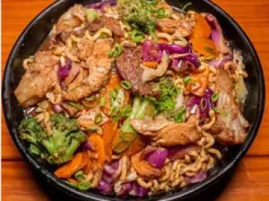 Yakissoba Frutos Do Mar