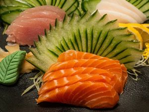 Sashimis Misto (15 Peças)