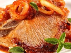 BISTECA SUINA ACEBOLADA