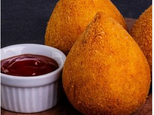 COXINHA DE FRANGO