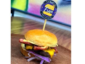 Hambúrguer salad bacon