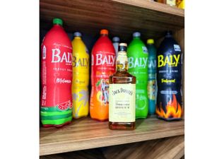 Jack Daniels De Mel +Bally 2L +Gelo 3k