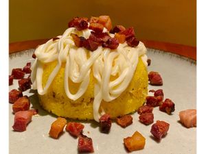 Cuscuz recheado com Frango cremoso e com requeijão e bacon