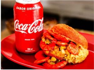 Acarajé+ Coca-Cola