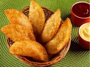 Porção De Pastéis