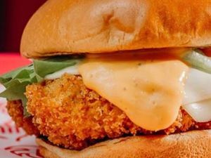BURGER MUÇARELA