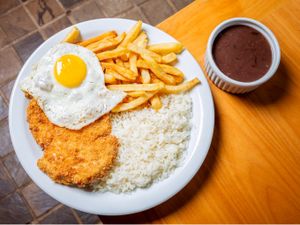 A la minuta Frango milanesa