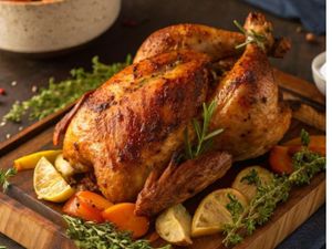 Frango assado com batatas