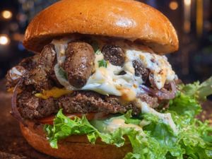 37• BURGER DE CORAÇÃO