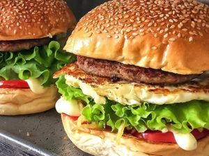 Galis eggs burguer