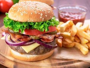 Presunto eggs burguer
