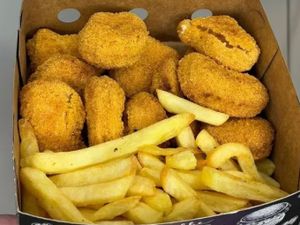 Fritas + Nuggets