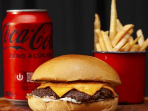 Combo burguer individual 1 ADD FRITAS + REFRI