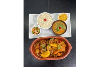 Prato Comercial Picadinho com Legumes