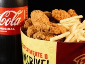 Brothers Tulipa na Caixa G (Com Osso) + Porção (300g) + 3 Molhos + Refri Grátis