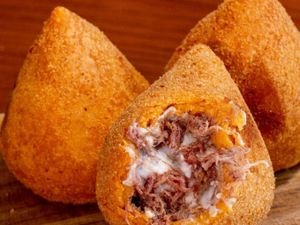 Coxinha de Carne Seca