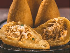 Coxinha de Frango com Catupiry