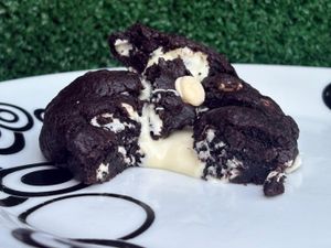 Dark chocolate branco