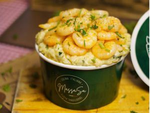 Massa ao Limone com Camarão