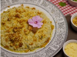 Risoto de Gorgonzola com Nozes Caramelizadas