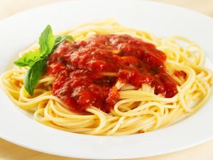 Massa ao molho vermelho