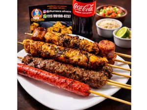 Galera! 10 espet + 2 arroz G + 2 vinagrete250g + 1 coca 2.5l + maionese + farofa