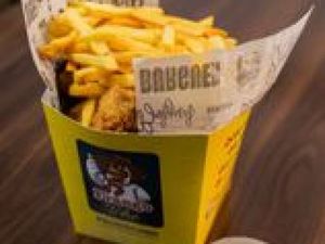 Porção de Filé de Frango 1.3kg + 2 Molhos + Refri 2LT