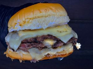 Hambúrguer 7 da Manhã