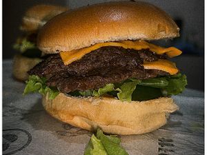 Hambúrguer 2 da Manhã