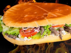 XIS LOMBO COM ABACAXI