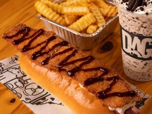 HOTDOG: COMBO + MILKSHAKE