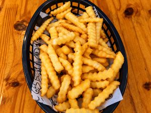 PORÇÃO DE FRITAS