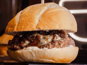 DALLE BURGUER