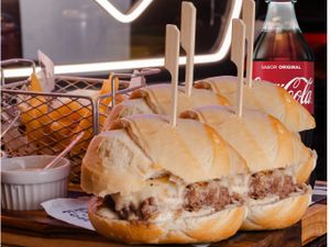 Combo Família Burguer