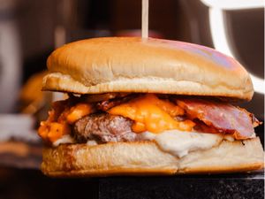 CHEDDAR BACON