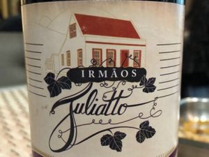 Vinho Juliatto