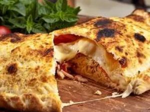 Calzone Quatro Queijos