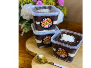 Bolo pote Ninho c/ chocolate